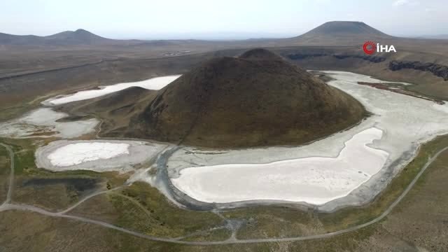 Karapınar'da Dünyanın En Büyük Güneş Enerjisi Santrali Kurulacak.