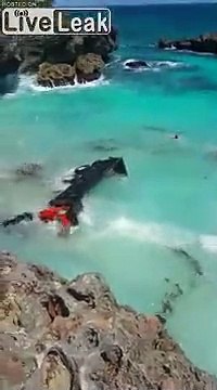 Ils sauvent la vie d'un chauffeur de camion tombé à la mer !