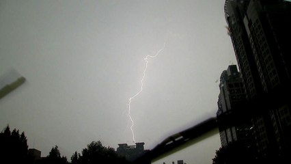 [날씨] 주말 날씨 급변...벼락·강풍 동반 비에 대설 / YTN