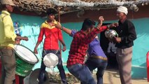 Friends celebrate marriage And dance with full imagination!