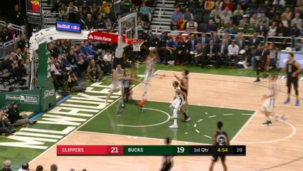 It's a bird, it's a plane! - Giannis with huge block to set up Bucks attack