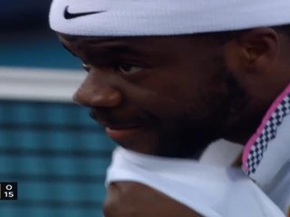 تنس: بطولة ميامي: شابوفالوف تتغلّب على تيافو 6-7، 6-4 و6-2