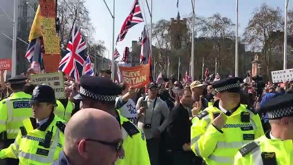 Oylama öncesi Brexit yanlılarından gösteri - LONDRA