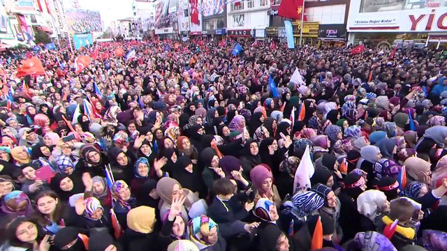 Cumhurbaşkanı Erdoğan: 'Ne olursa olsun yeter ki milletimiz bizimle olsun da varsın düşmanımız çok olsun' - İSTANBUL