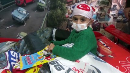 Çocuklarının kanseri yenebilmesi için yardım bekliyorlar - HATAY