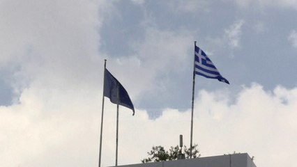 Ligji i ri për nënshtetësinë, Greqia lehtëson pasaportat