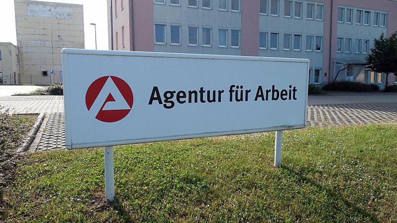 Deutschland: Arbeitslosigkeit auf tiefstem Stand seit 28 Jahren