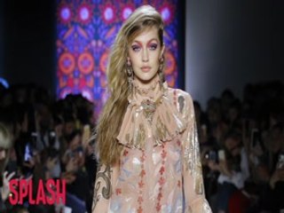 Gigi Hadid 'Still Single' Despite Zayn Malik's Public Love Confession