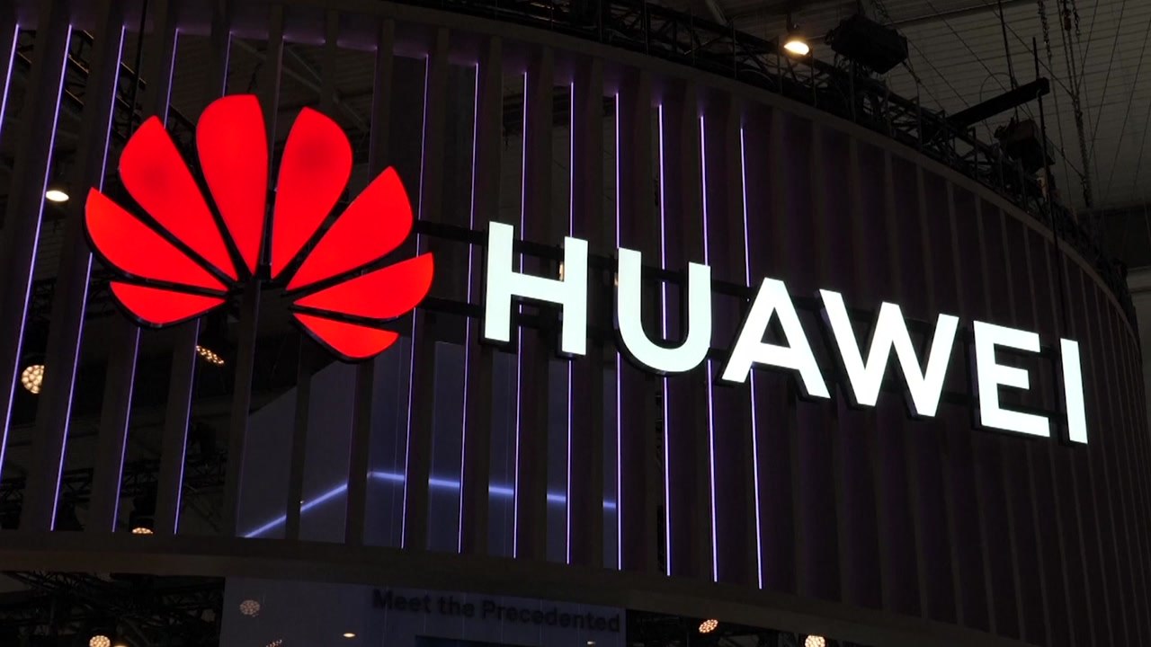 中 화웨이, 매출 첫 천억 달러 돌파..."美 '패자의 태도' 바꿔야" / YTN