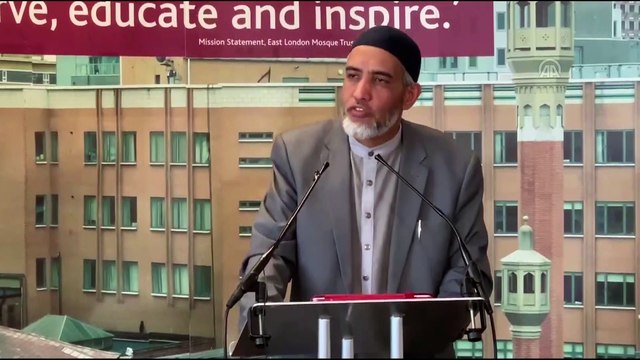 Büyükelçi Yalçın’dan Londra’da cami ziyareti - LONDRA