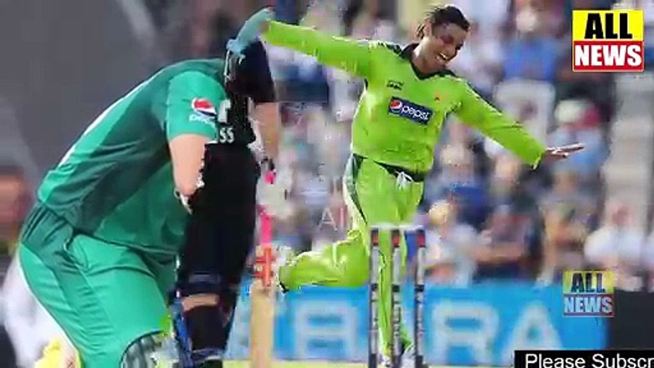 Shoaib Akhtar Advice for Pak Team  - ٹیم کو ورلڈکپ سے پہلے یہ | Ary News Headlines