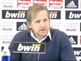 Van Nistelrooy no jugará en Almería
