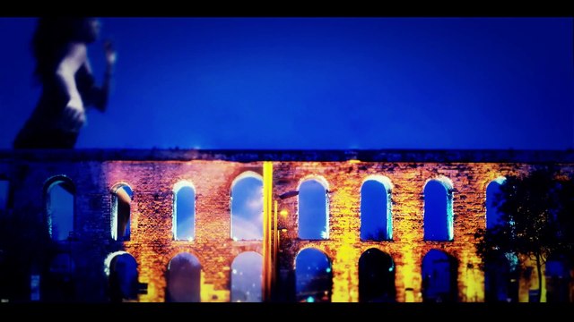 Yonca Evcimik - Burası İstanbul