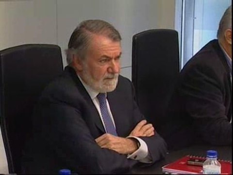 Mayor Oreja, a la espera de la decisión de Rajoy