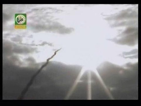 Hamás lanza contra Israel al menos 100 cohetes Kasam