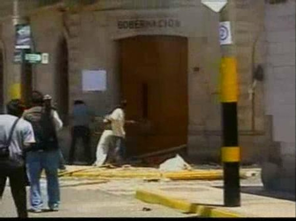 Disturbios en Perú
