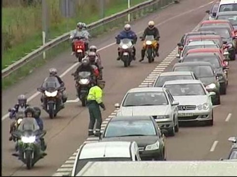 Dos motoristas mueren cerca del circuito de Cheste