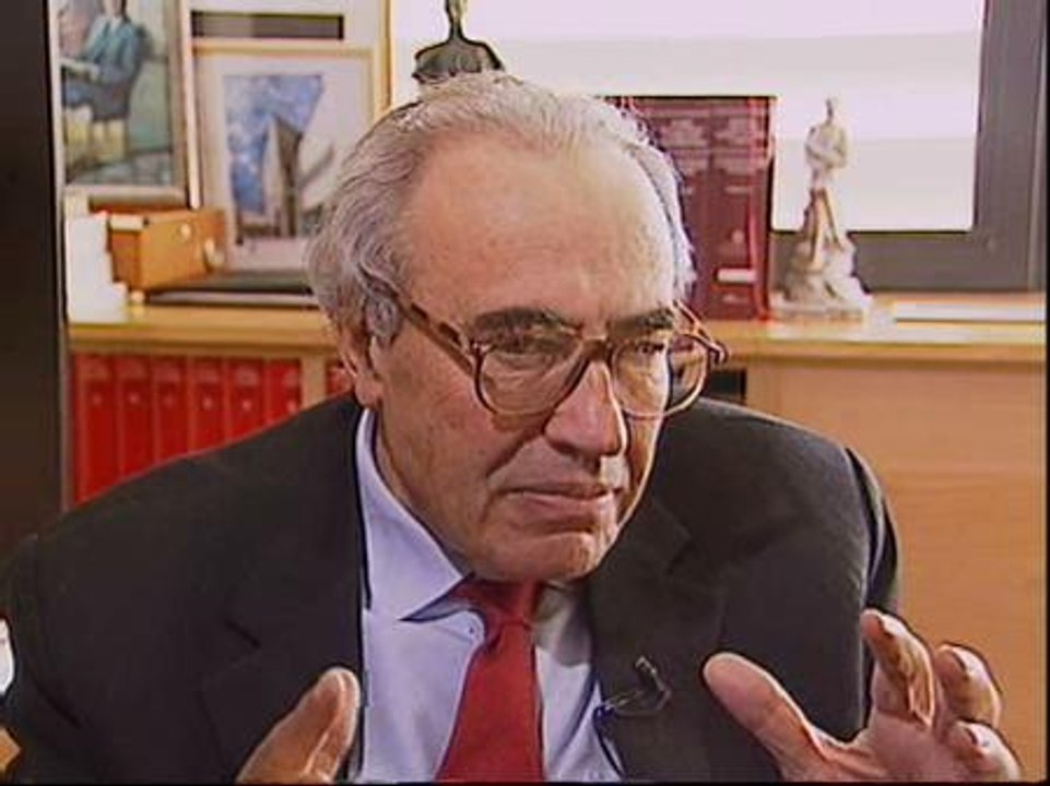 Peces-Barba: "Quizá haya un exceso en algún estatuto"