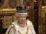La reina de Inglaterra preside la apertura del año legislativo