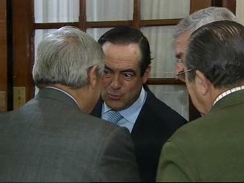 Bono: Los de los partidos propios son unos hijos de puta