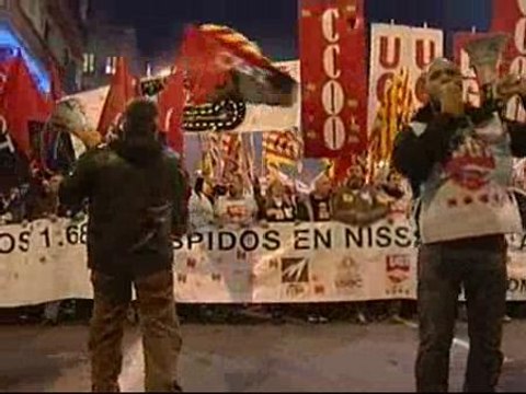 Los trabajadores de Nissan vuelven a tomar la calle
