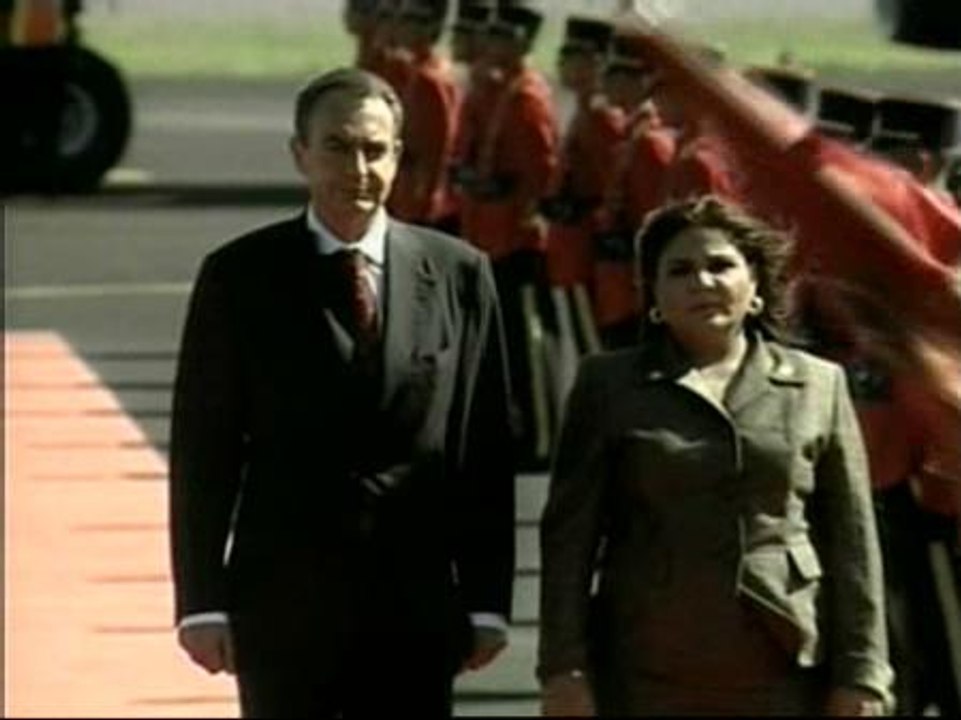 Zapatero llega a El Salvador para asistir a la...
