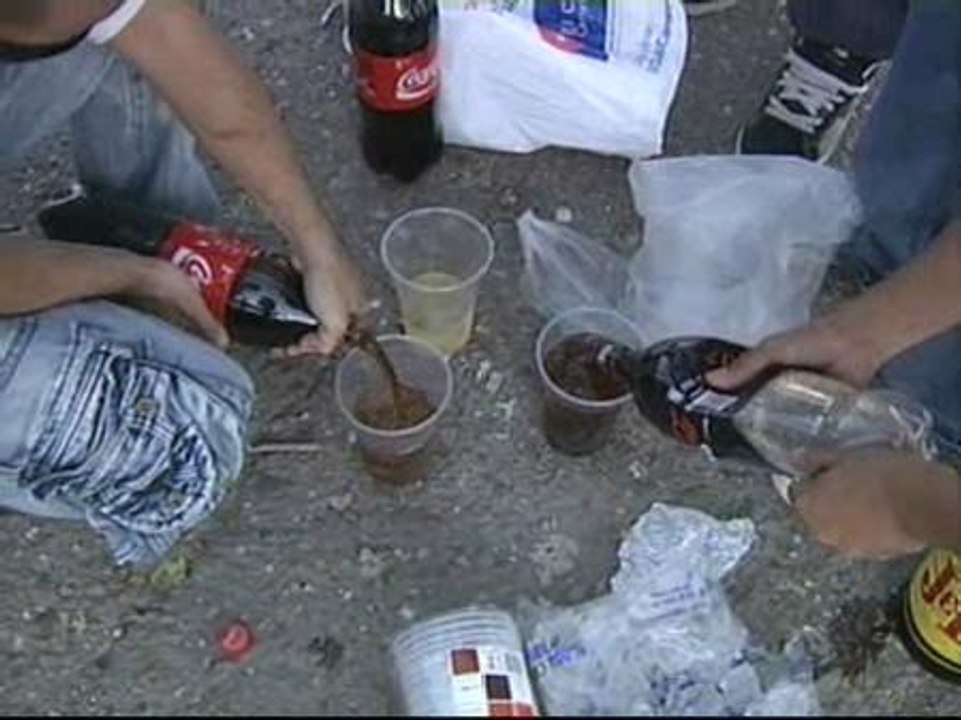 Menos alcohol y tabaco por primera vez en una década