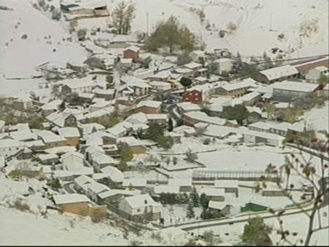El temporal de nieve se recrudece en el norte peninsular