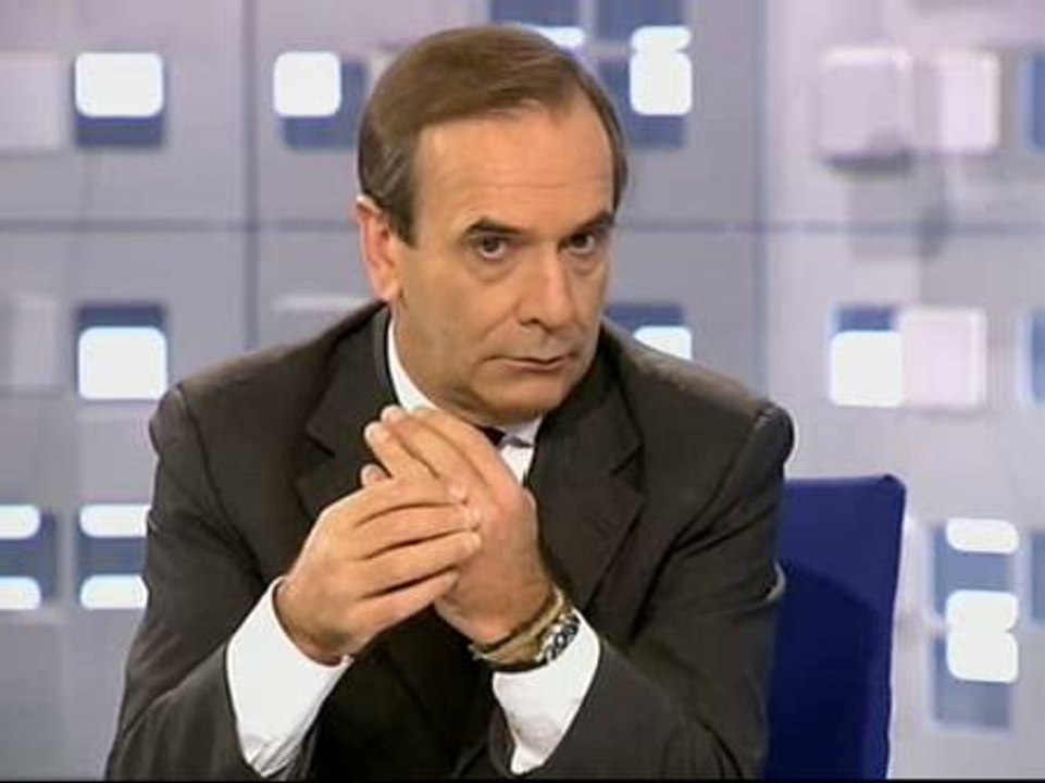 Alonso reconoce el "mal dato" del paro