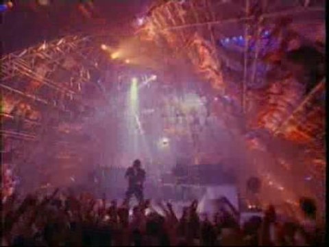 AC/DC se pone las pilas