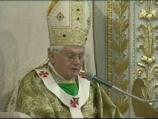 Benedicto XVI advierte de la progresiva pérdida de fe de las sociedades modernas