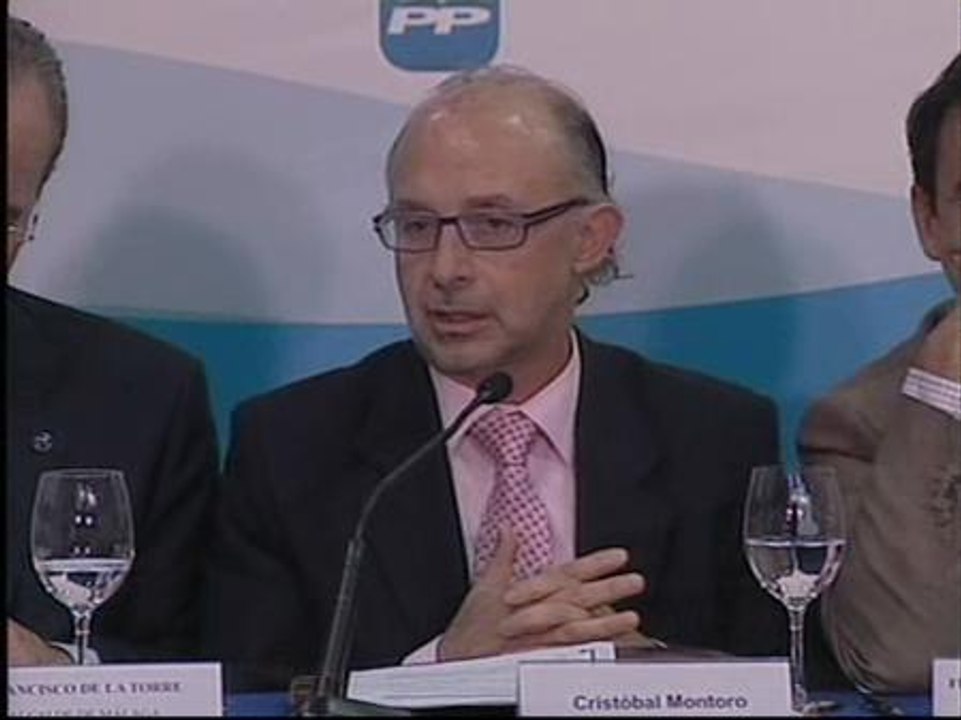 Montoro dice que la actitud "despectiva" de Zapatero pone en duda "su voluntad de llegar a acuerdos"