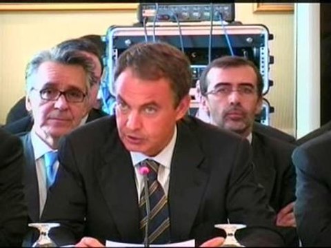 Zapatero afirma que España quizás tenga el sistema financiero más sólido del mundo