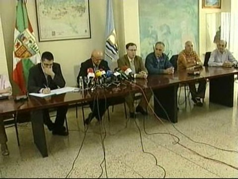 La comisión gestora de Ondarroa condena por unanimidad el atentado de ETA contra la Ertzaintza