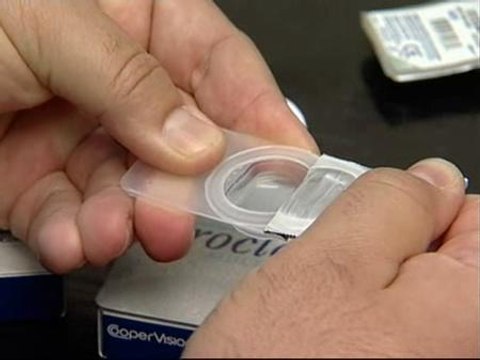 Un nuevo tipo de lentillas para vista cansada permite corregir el astigmatismo