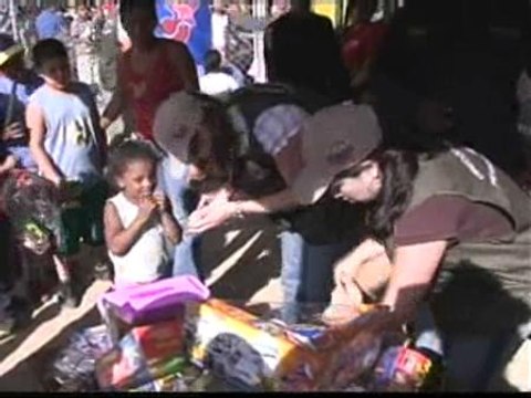 Balones por pistolas en las barriadas de Caracas