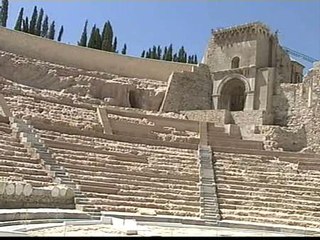 20 siglos después resurge el teatro romano