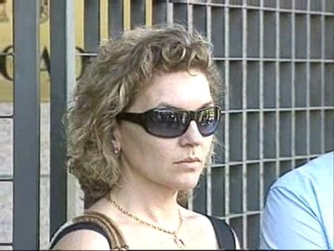 La familia del profesor que recibió una paliza amplía la denuncia a tres hospitales por negligencia médica