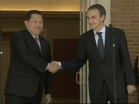 Zapatero y Chávez dan por zanjado el incidente del '¿por qué no te callas?'