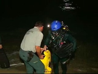 Hallan un craneo humano flotando en la playa de Arenys de Mar