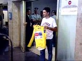 Carlos Sastre llega al aeropuerto de Barajas