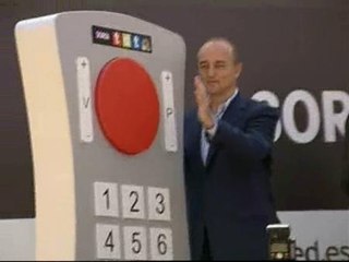 Soria se adelanta al apagón analógico