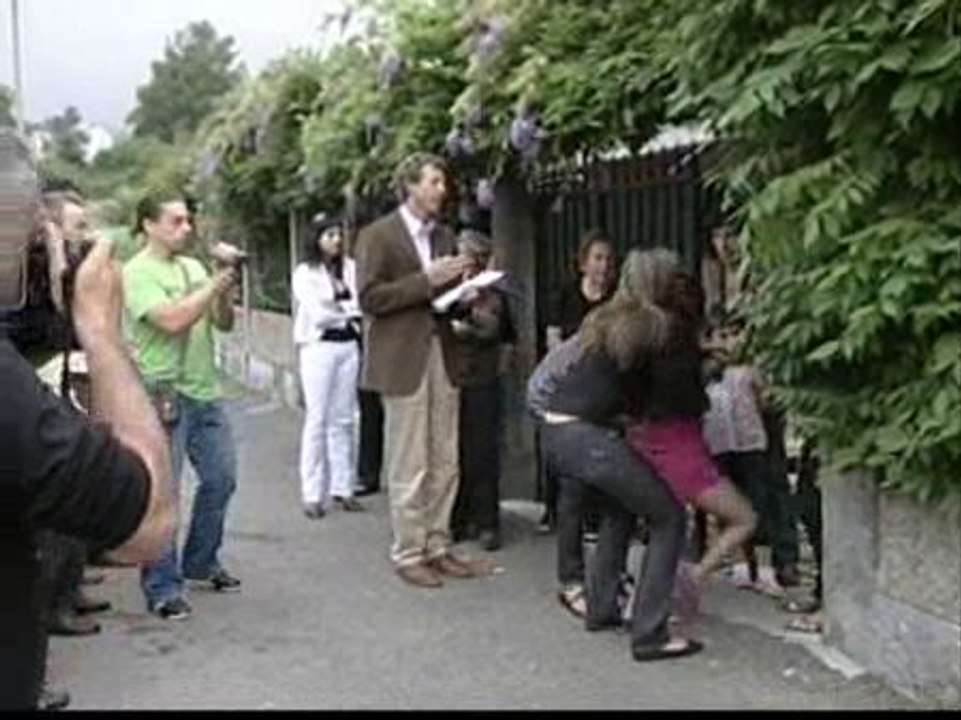 Una ONG de Pontevedra mantiene oculta a una menor que se niega a ir con su padre