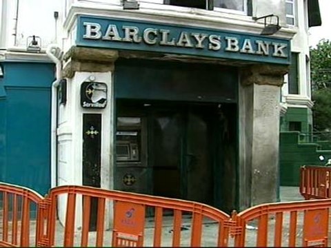 Explota un artefacto en una sucursal bancaria de Getxo