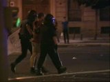 La Policía carga en Madrid contra jóvenes exaltados durante las celebraciones