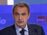Zapatero confía en que el PP no use la lengua de todos como usó la bandera de todos