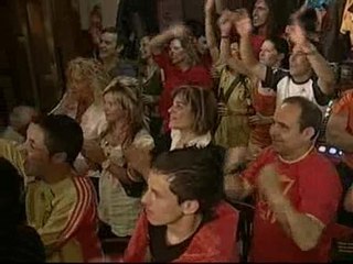 El pueblo natal de Villa celebra el triunfo de España