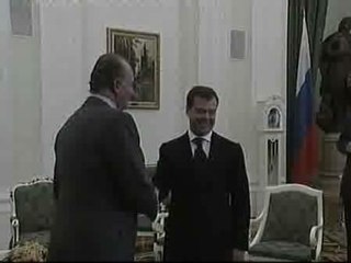 El Rey Juan Carlos se reúne con el presidente ruso en Moscú