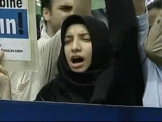 Protestas en Turquía por el veredicto sobre uso del velo