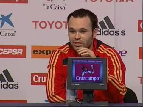 ¿Cómo 'matan el tiempo' los jugadores de la selección?